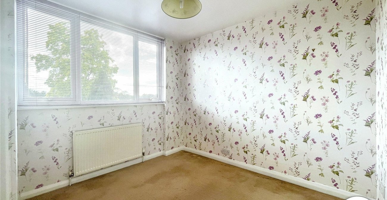 3 bedroom bungalow for sale in Sittingbourne | Robinson Michael & Jackson