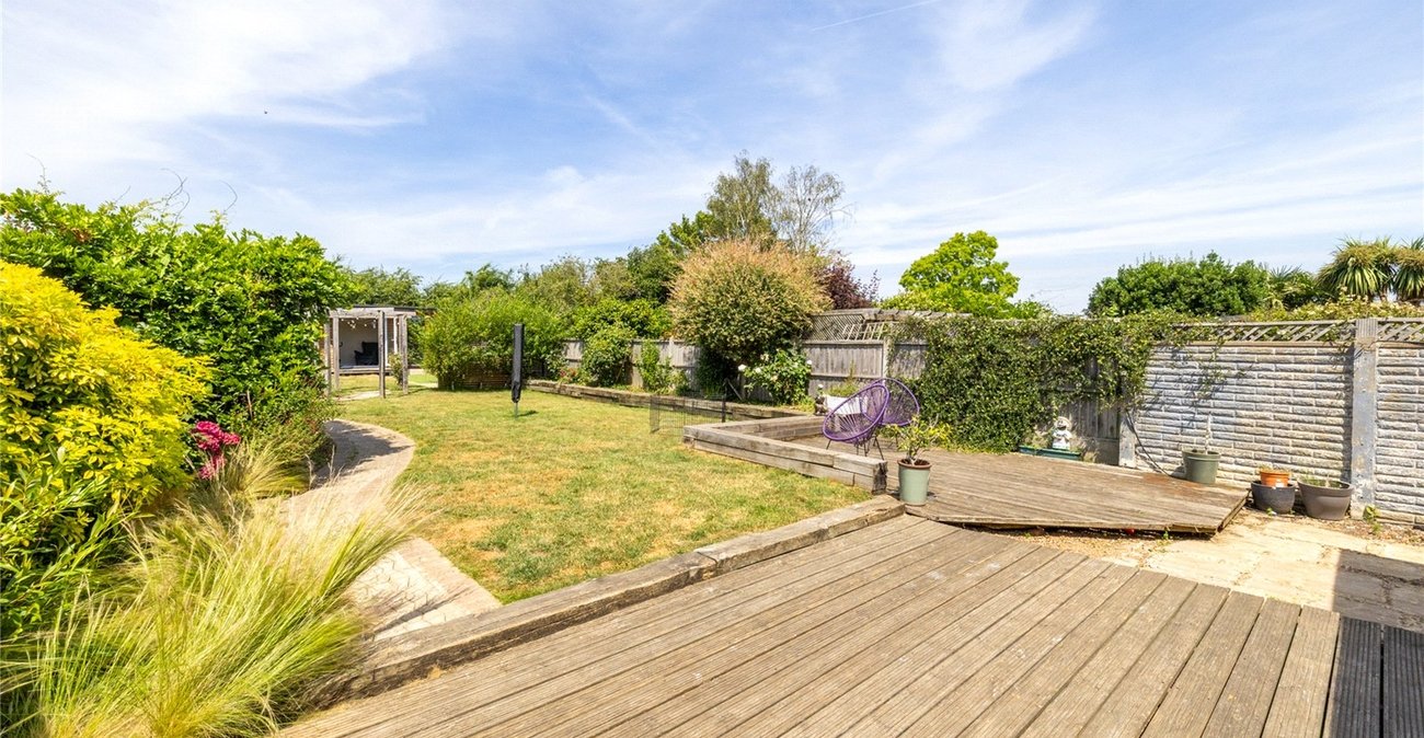 5 bedroom bungalow for sale in Sittingbourne | Robinson Michael & Jackson