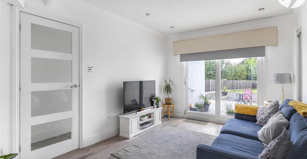 3 bedroom bungalow for sale in Bexley | Robinson Jackson