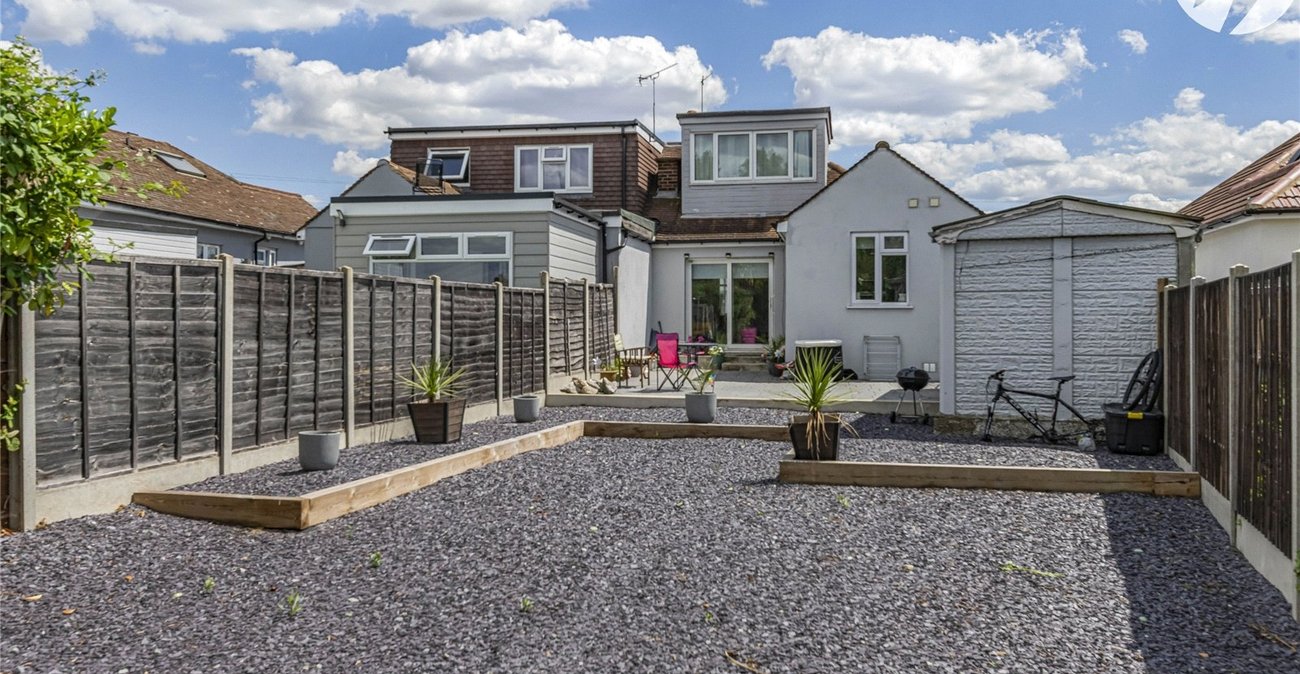 3 bedroom bungalow for sale in Bexley | Robinson Jackson