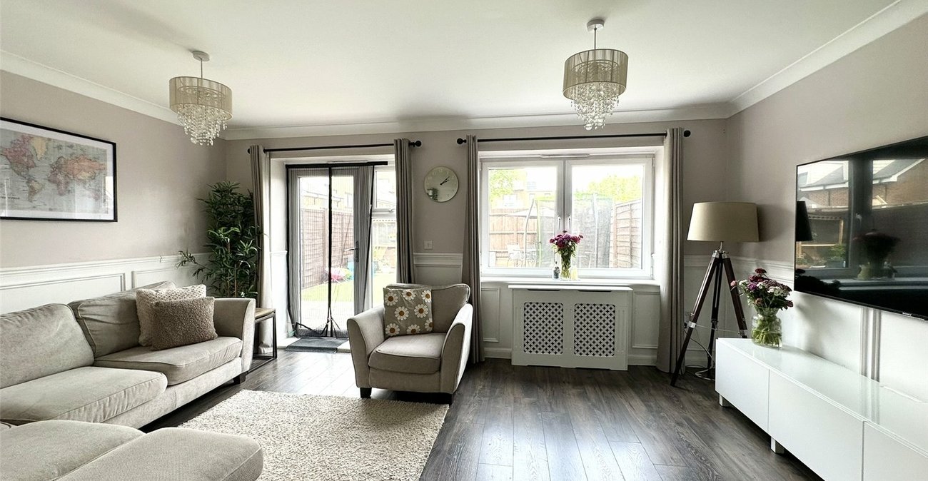 4 bedroom house for sale in Greenhithe | Robinson Jackson