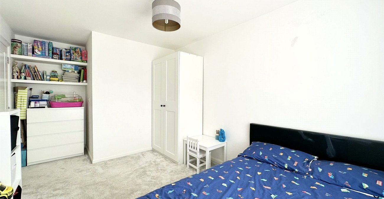 4 bedroom house for sale in Greenhithe | Robinson Jackson