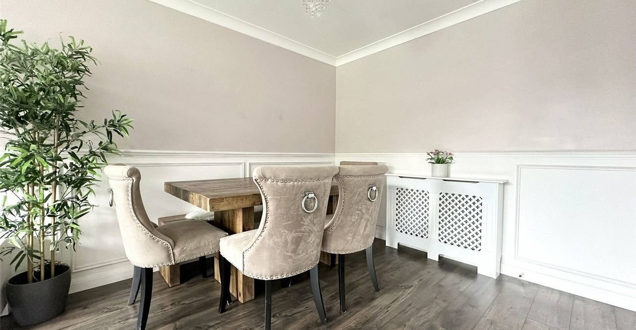 4 bedroom house for sale in Greenhithe | Robinson Jackson