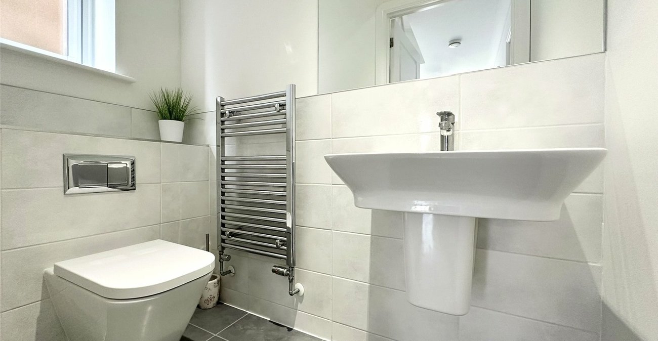 4 bedroom house for sale in Greenhithe | Robinson Jackson