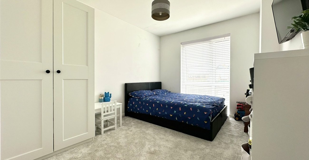 4 bedroom house for sale in Greenhithe | Robinson Jackson