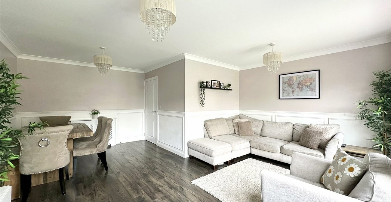 4 bedroom house for sale in Greenhithe | Robinson Jackson