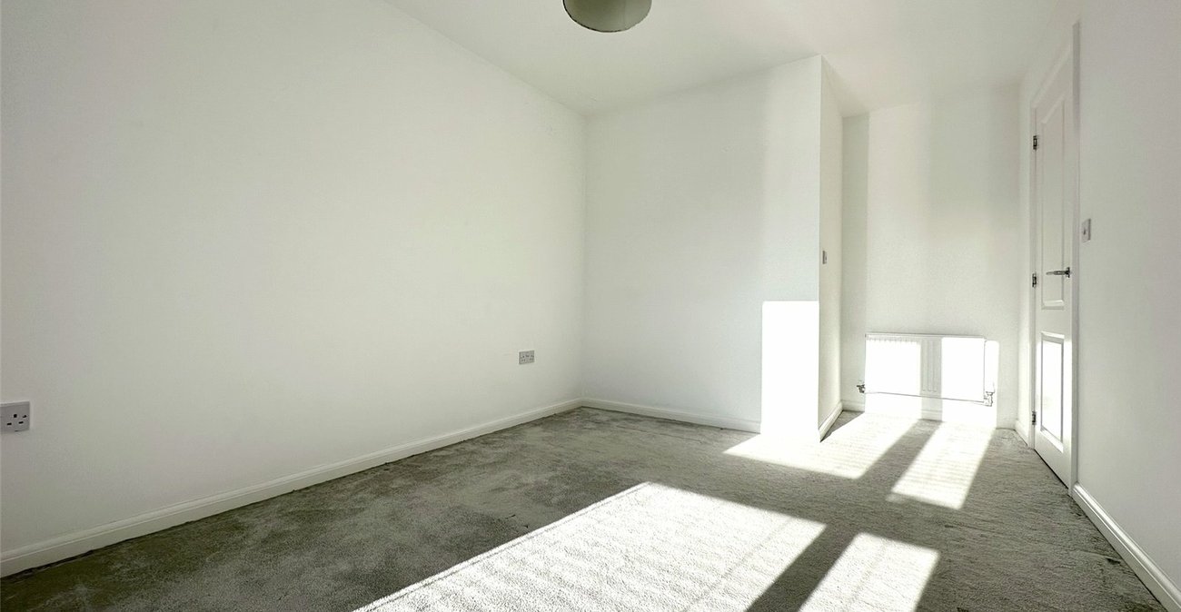 3 bedroom house for sale in Greenhithe | Robinson Jackson