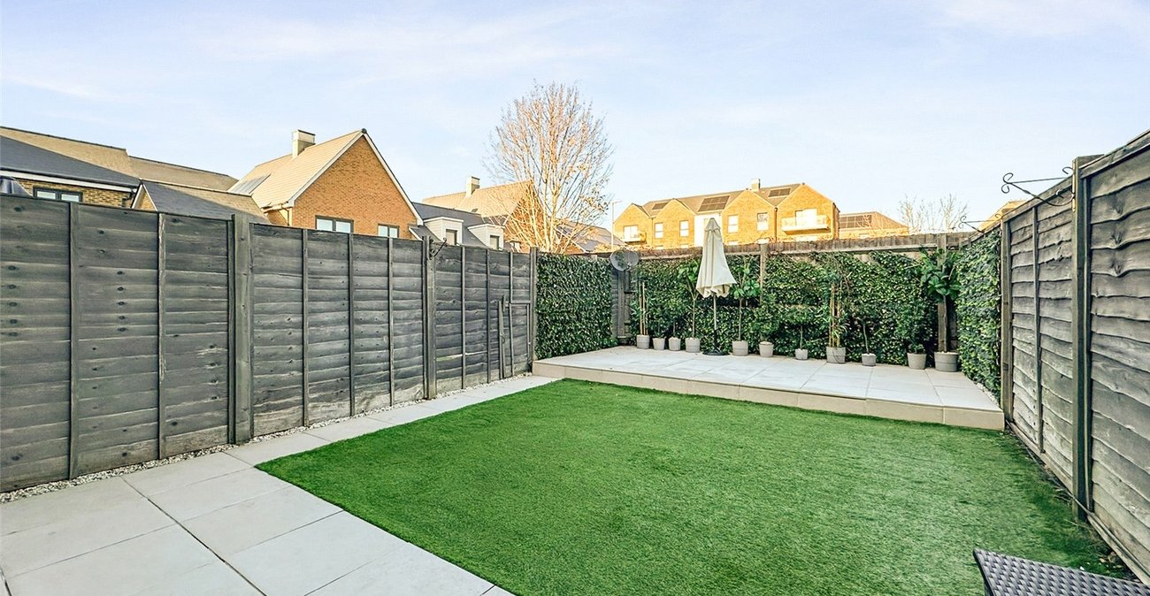 3 bedroom house for sale in Greenhithe | Robinson Jackson