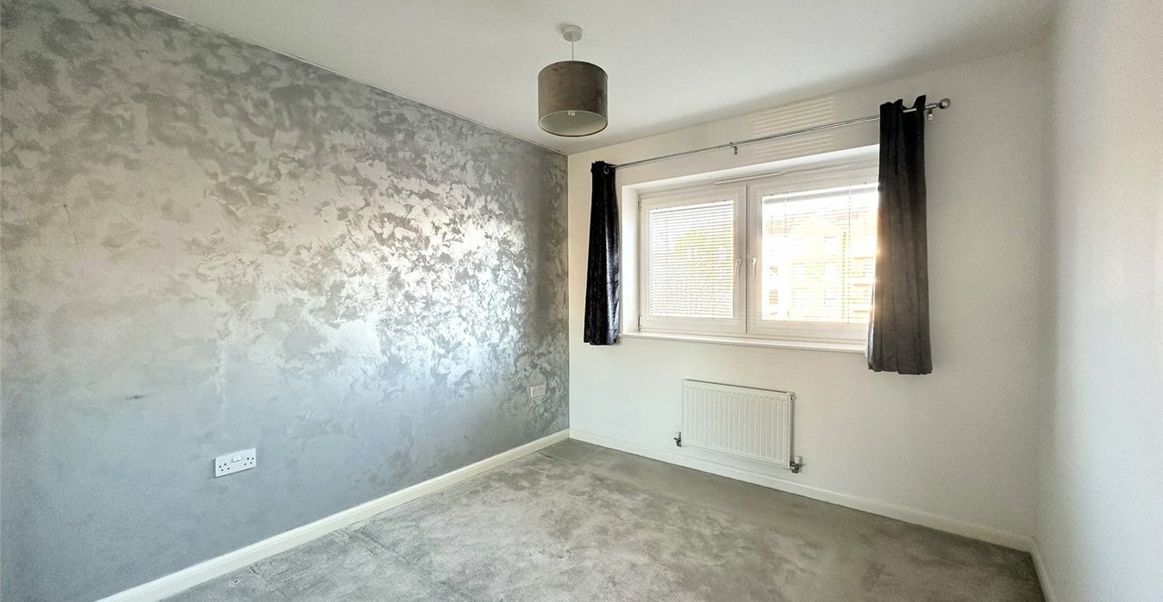 3 bedroom house for sale in Greenhithe | Robinson Jackson