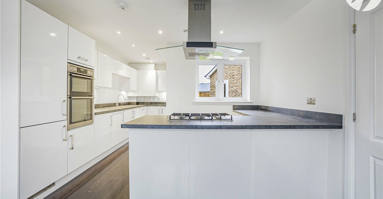 3 bedroom house for sale in Greenhithe | Robinson Jackson