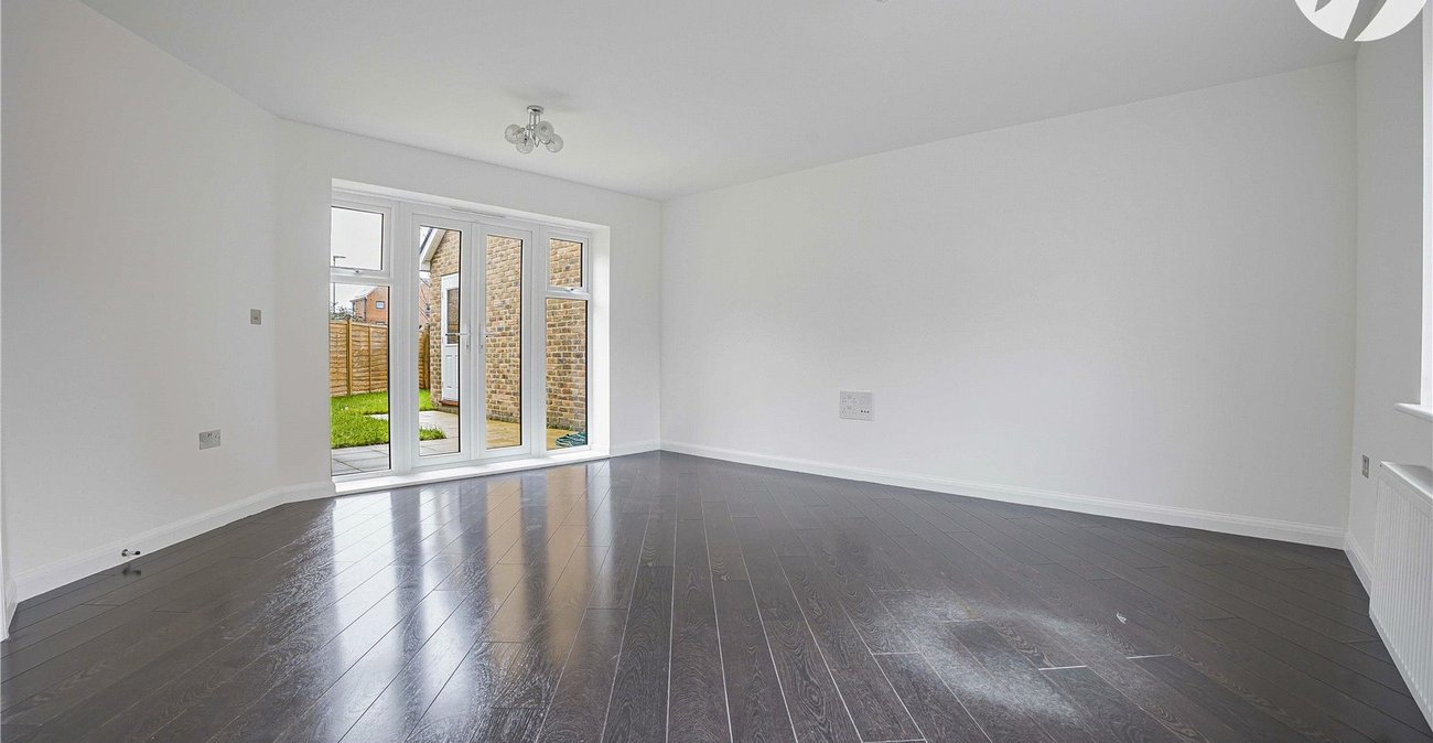 3 bedroom house for sale in Greenhithe | Robinson Jackson