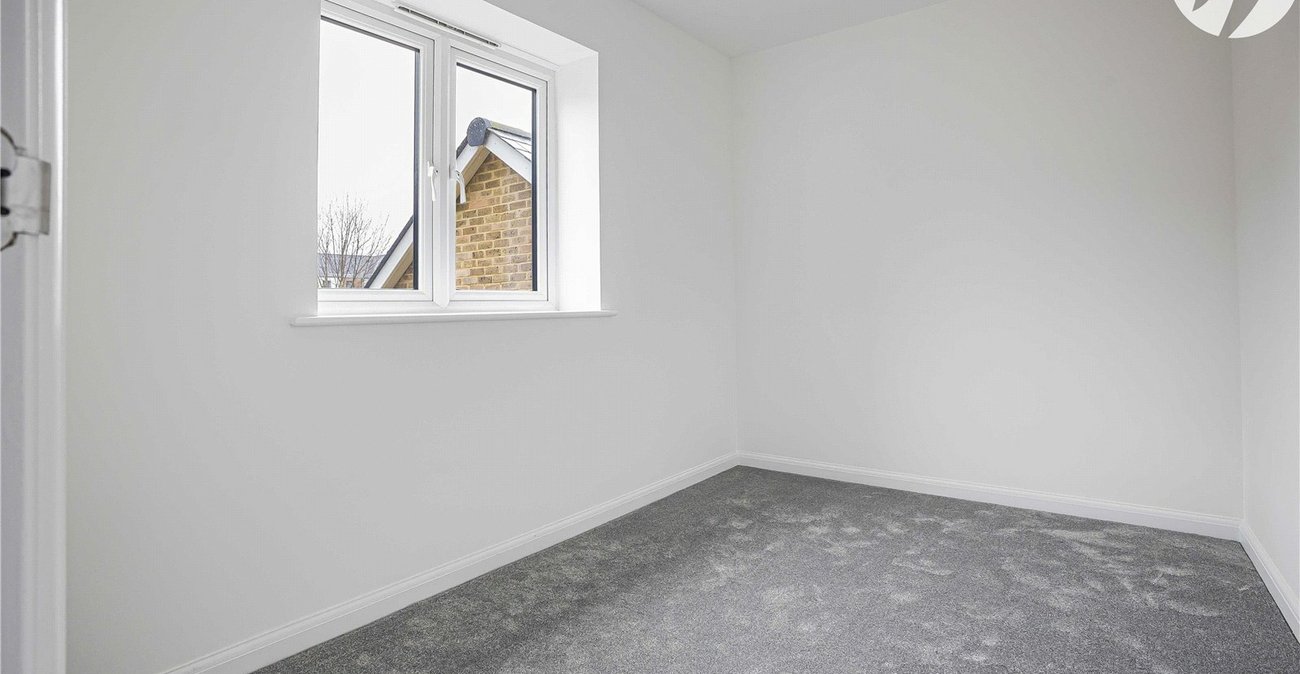 3 bedroom house for sale in Greenhithe | Robinson Jackson