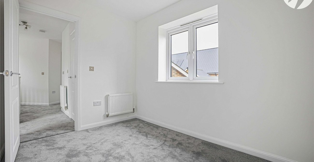 3 bedroom house for sale in Greenhithe | Robinson Jackson