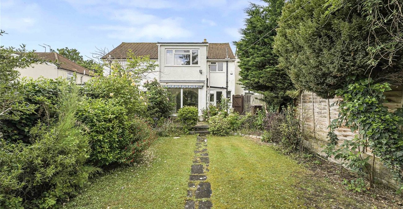 3 bedroom house for sale in Dartford | Robinson Jackson