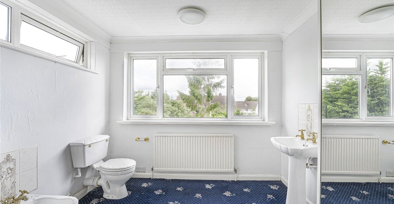 3 bedroom house for sale in Dartford | Robinson Jackson