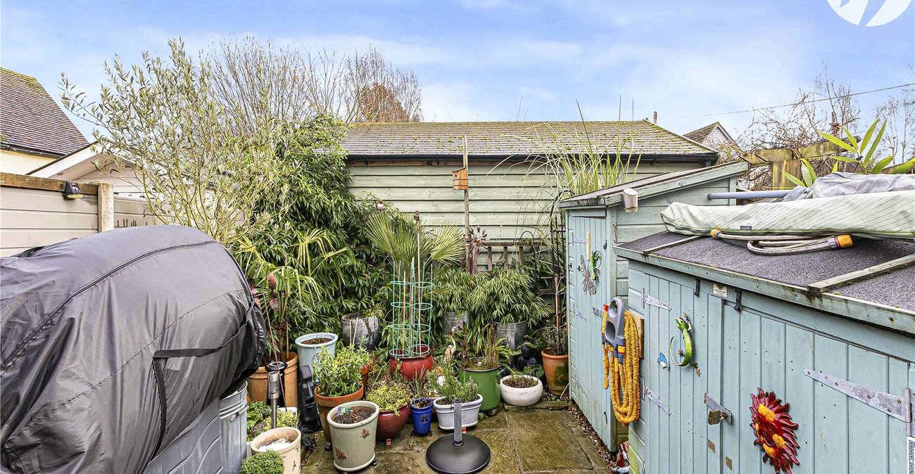 2 bedroom house for sale in Coxheath | Robinson Michael & Jackson