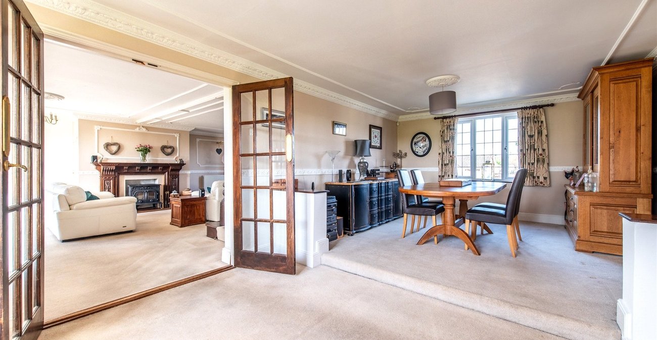 6 bedroom house for sale in Allhallows | Robinson Michael & Jackson