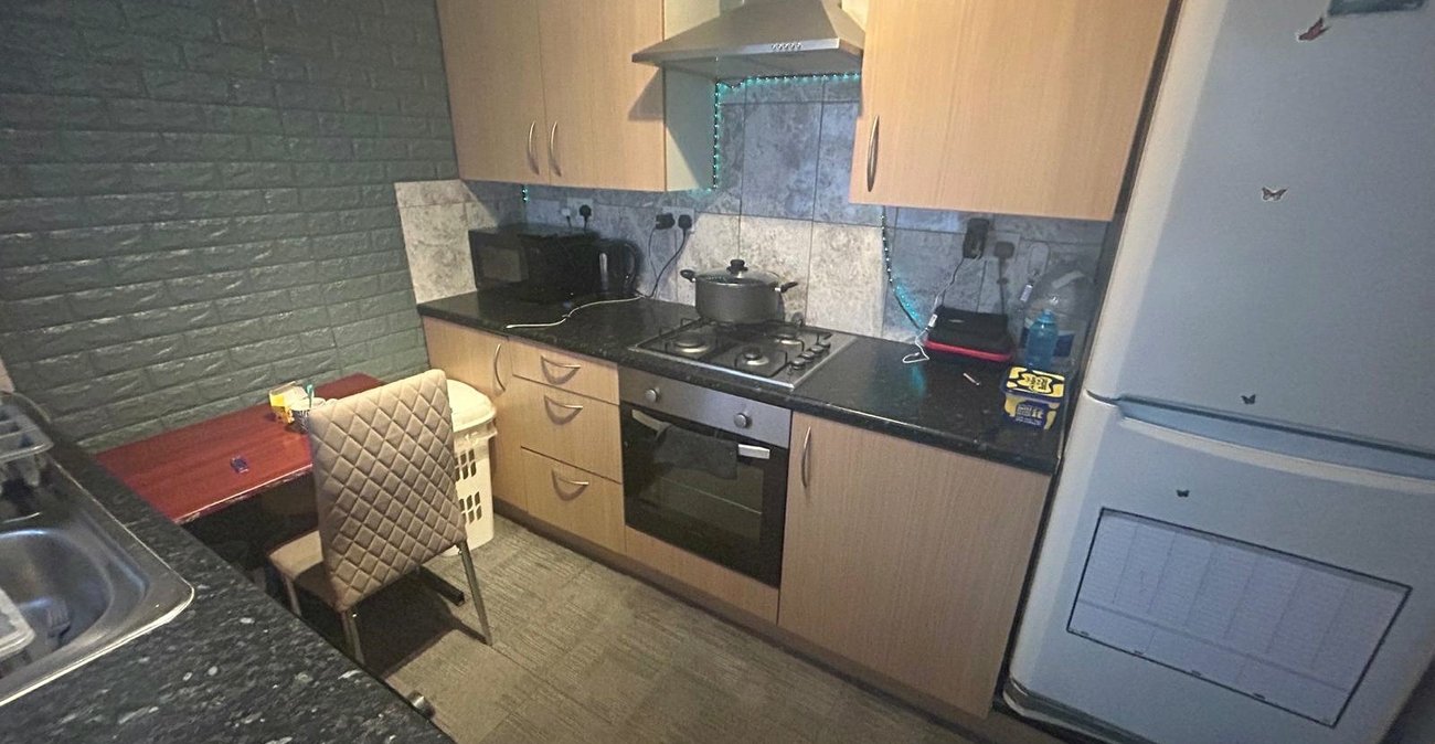 2 bedroom house for sale in Northfleet | Robinson Michael & Jackson