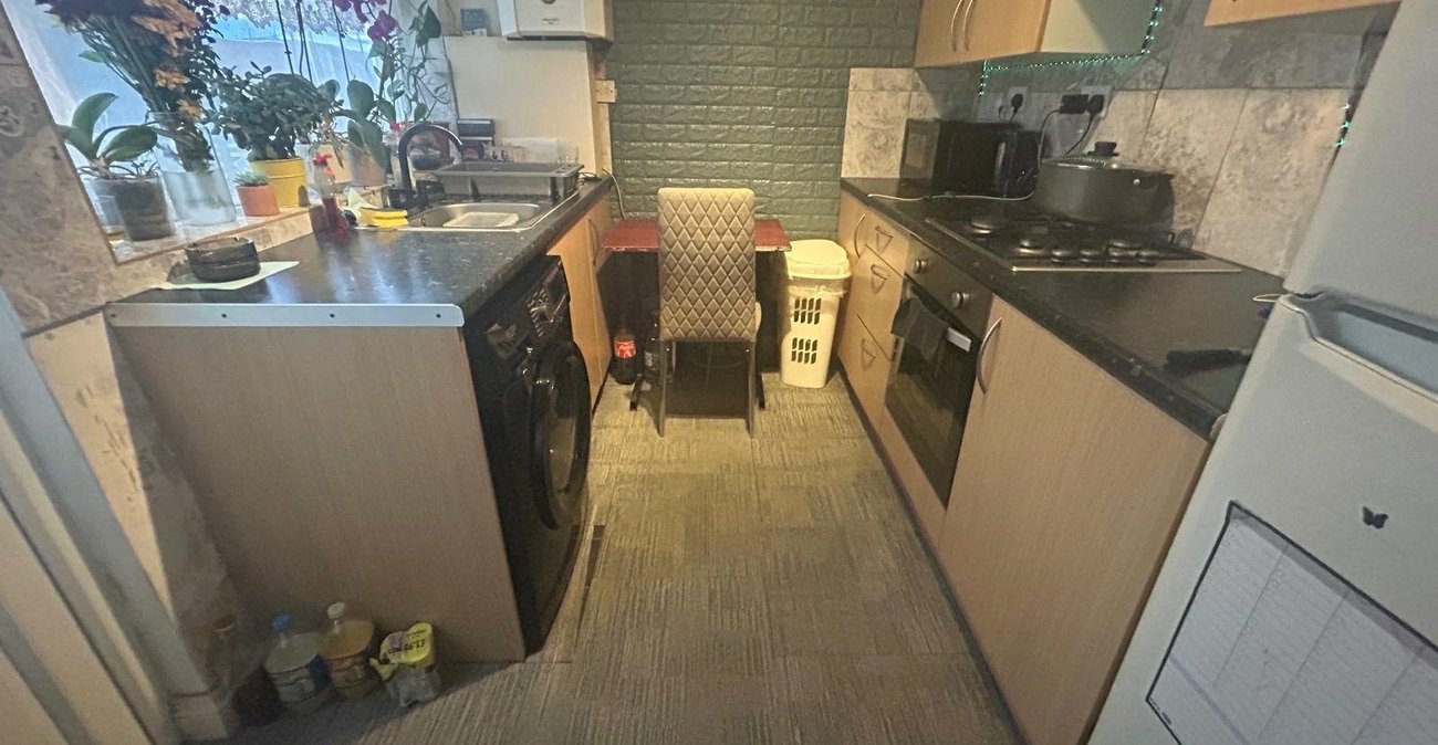 2 bedroom house for sale in Northfleet | Robinson Michael & Jackson