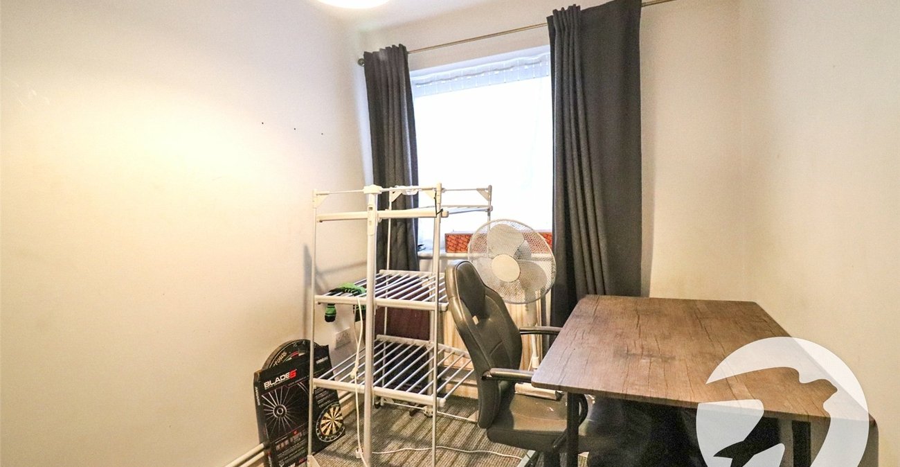 2 bedroom property for sale in Erith | Robinson Jackson