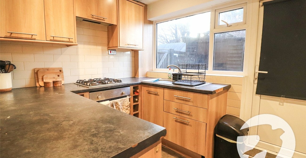2 bedroom property for sale in Erith | Robinson Jackson