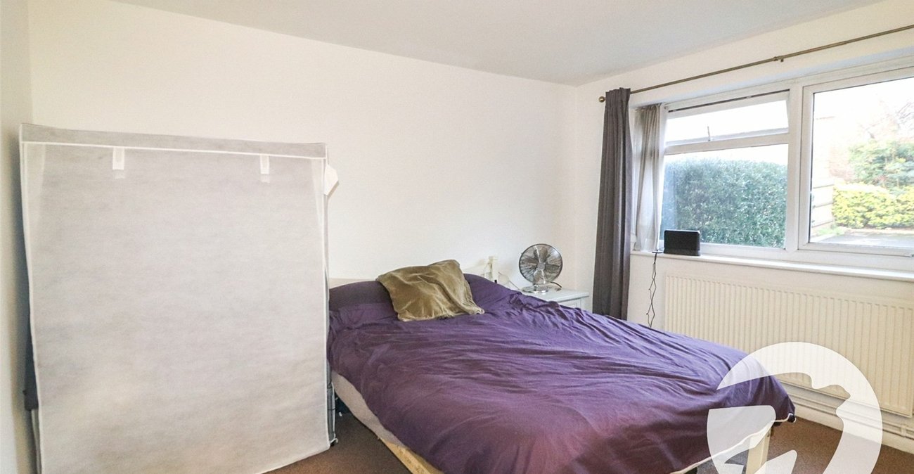 2 bedroom property for sale in Erith | Robinson Jackson