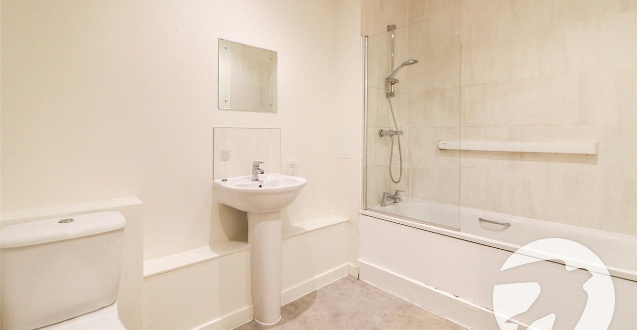 2 bedroom property for sale in Dell View Road | Robinson Jackson