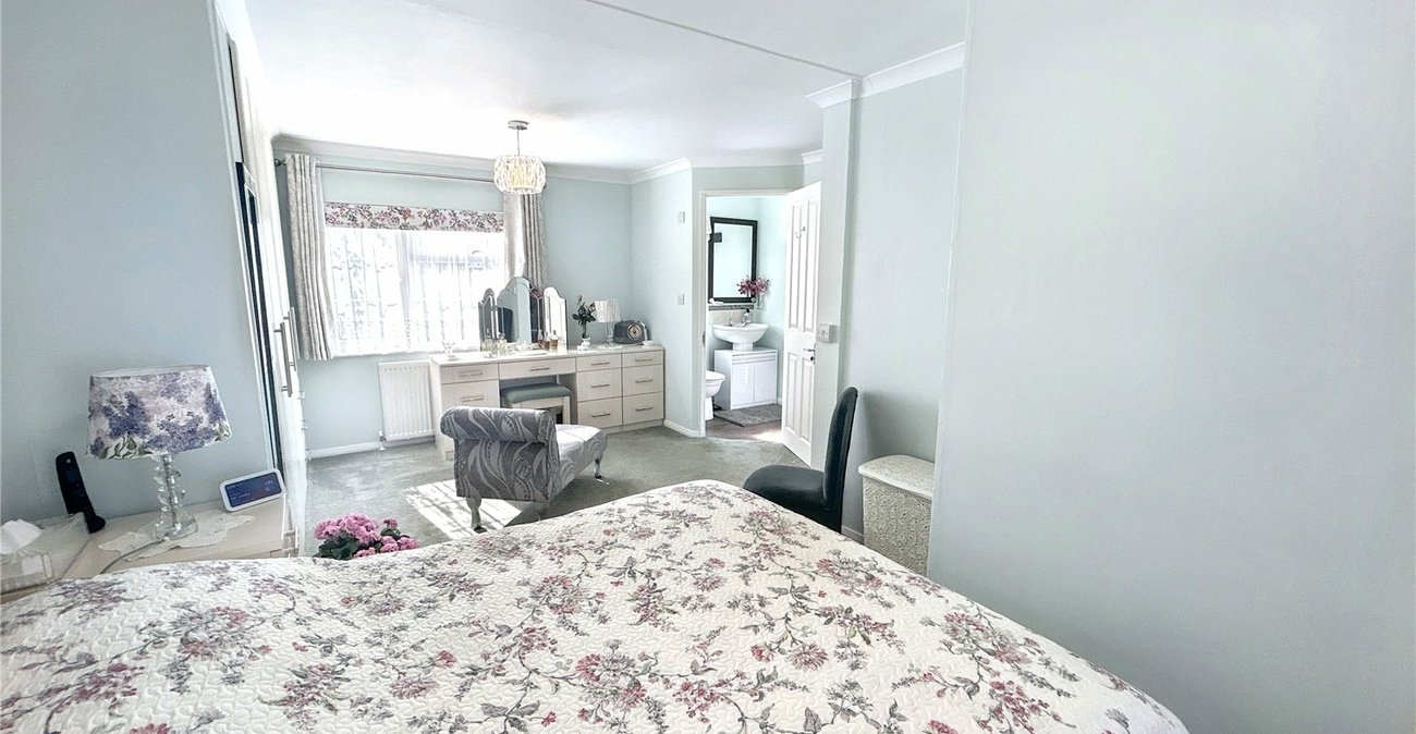 1 bedroom bungalow for sale in Old London Road | Robinson Jackson