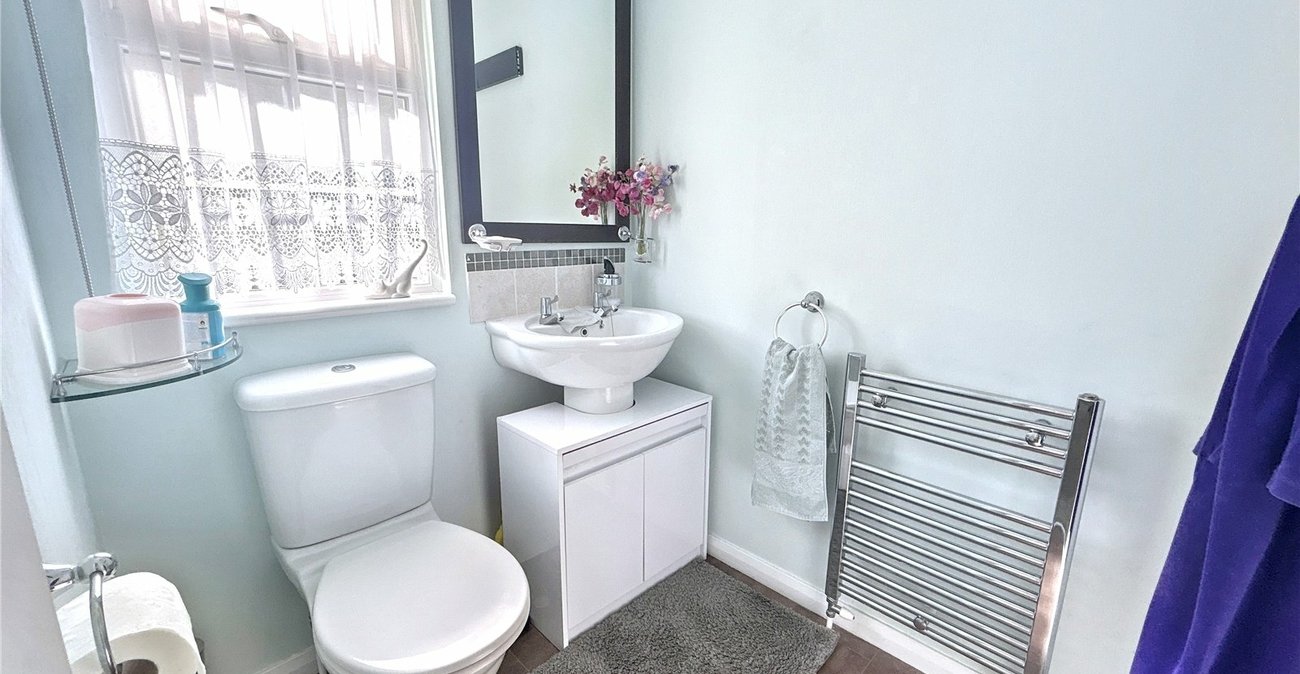 1 bedroom bungalow for sale in Old London Road | Robinson Jackson