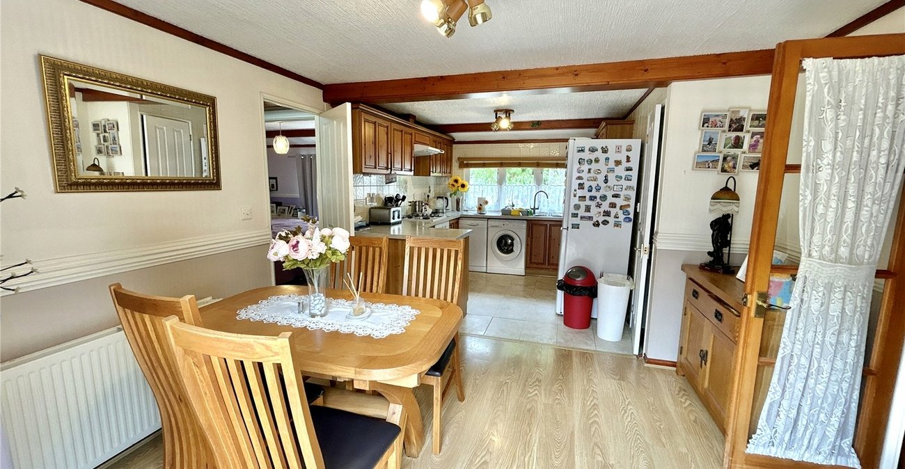 2 bedroom bungalow for sale in Old London Road | Robinson Jackson