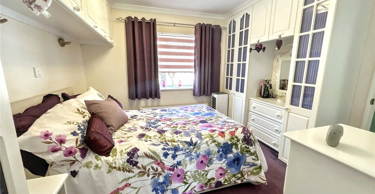 2 bedroom bungalow for sale in Old London Road | Robinson Jackson