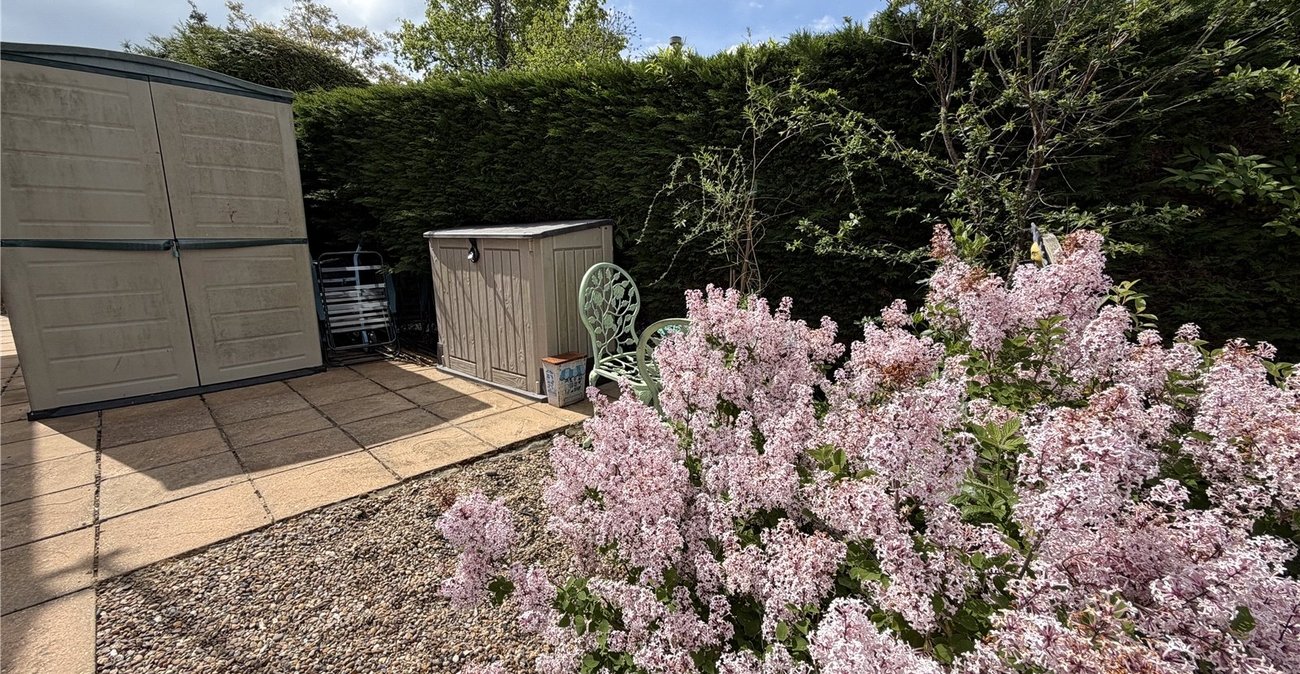 2 bedroom bungalow for sale in Old London Road | Robinson Jackson