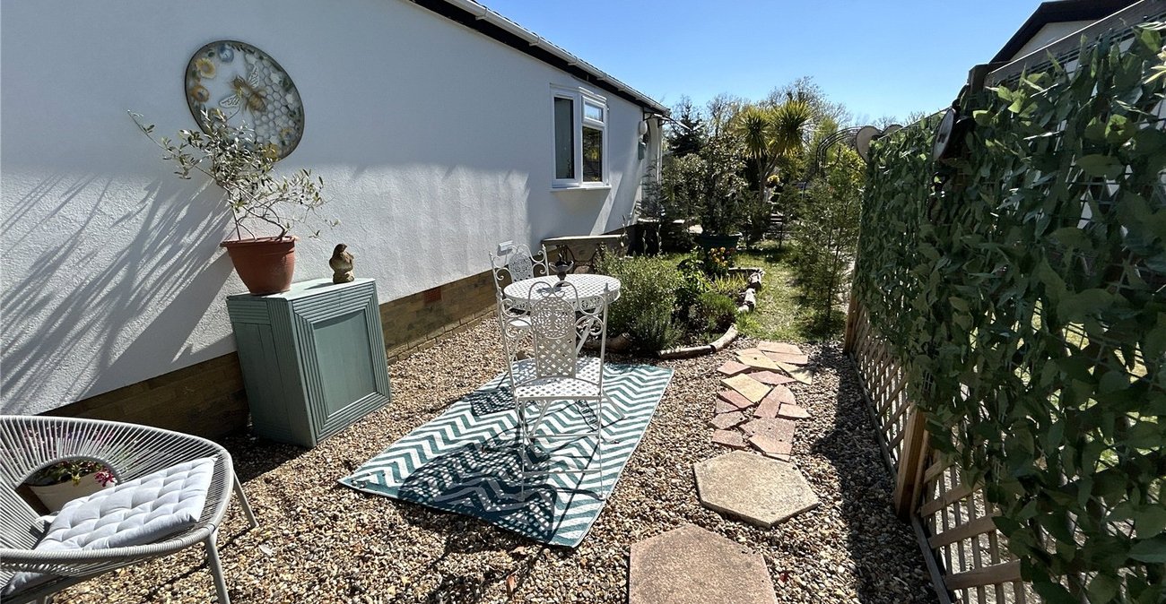 2 bedroom bungalow for sale in Old London Road | Robinson Jackson