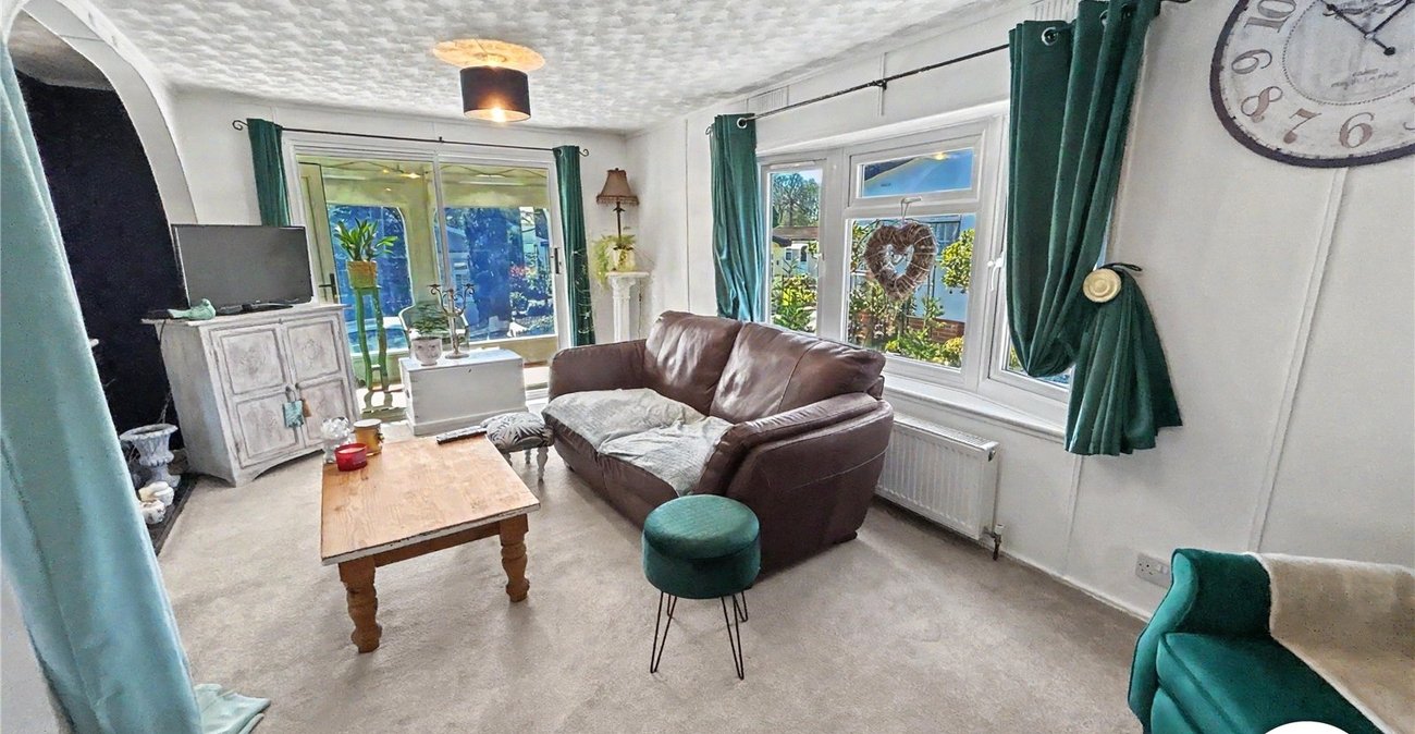 2 bedroom bungalow for sale in Old London Road | Robinson Jackson