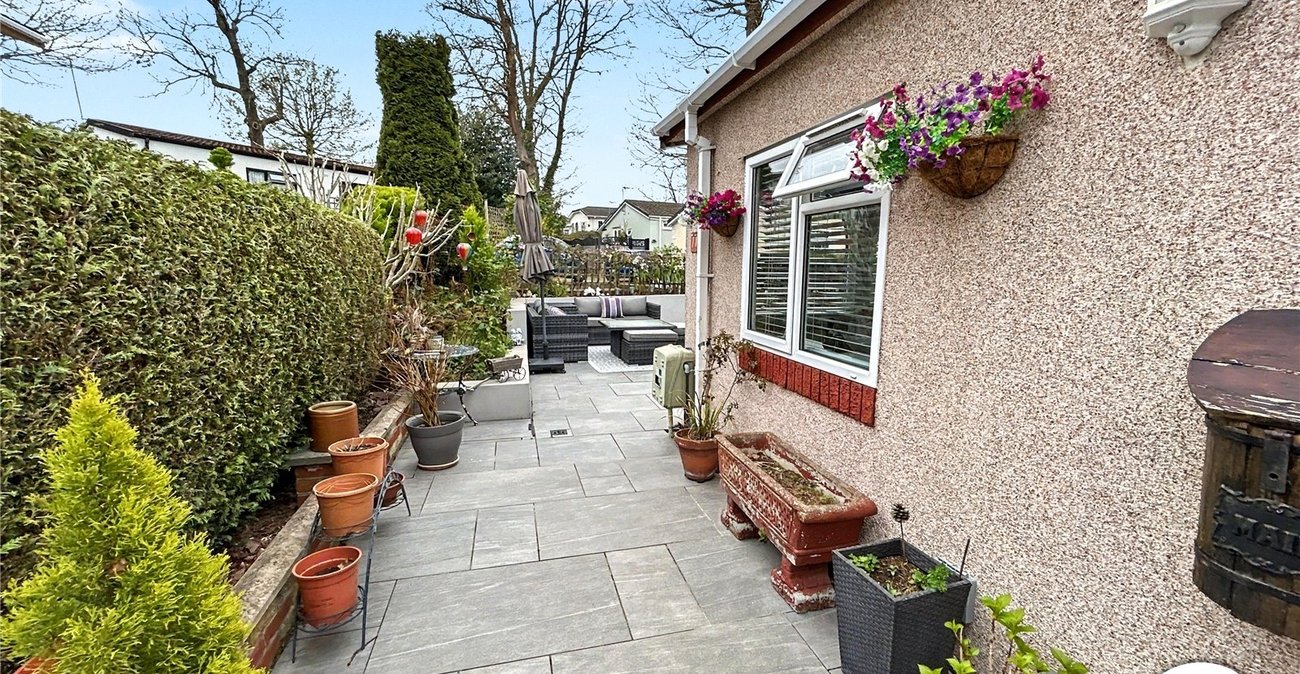 1 bedroom bungalow for sale in Old London Road | Robinson Jackson