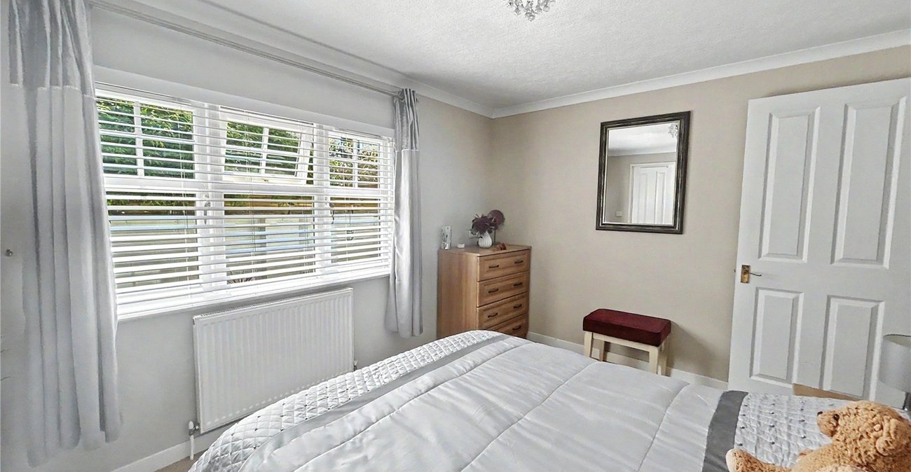 3 bedroom bungalow for sale in Old London Road | Robinson Jackson