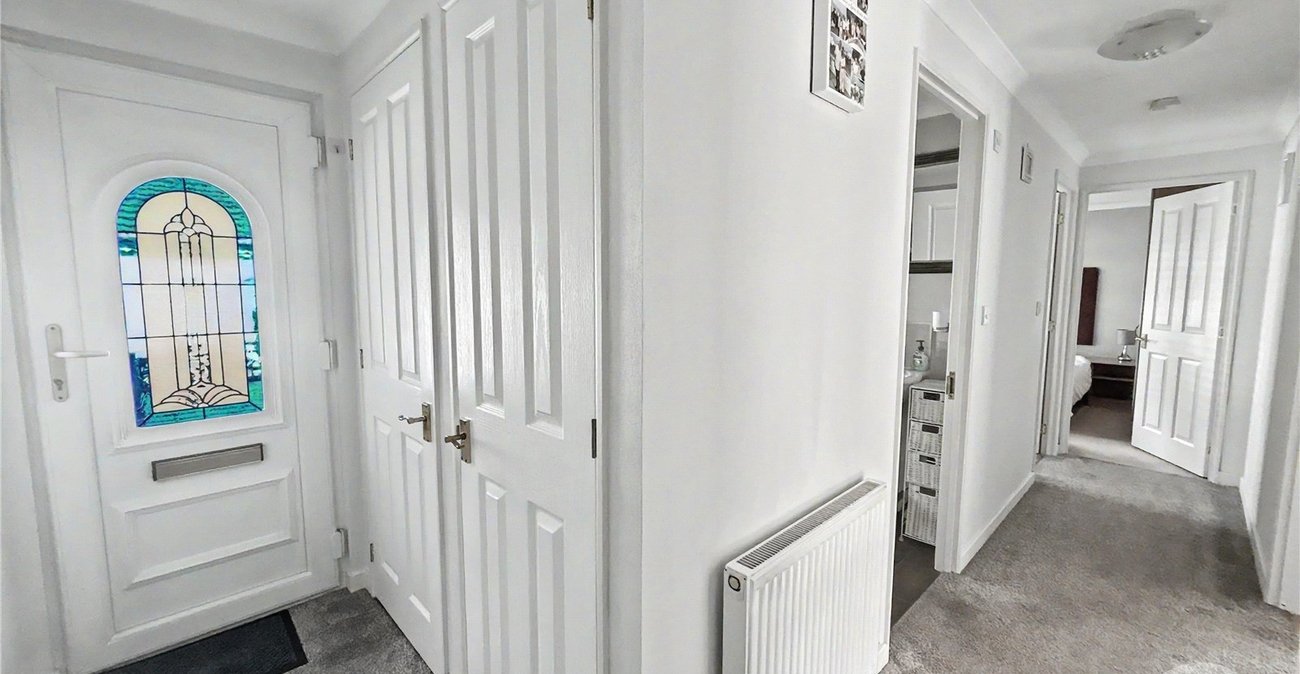 3 bedroom bungalow for sale in Old London Road | Robinson Jackson