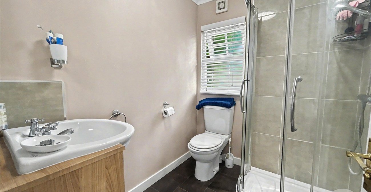 3 bedroom bungalow for sale in Old London Road | Robinson Jackson