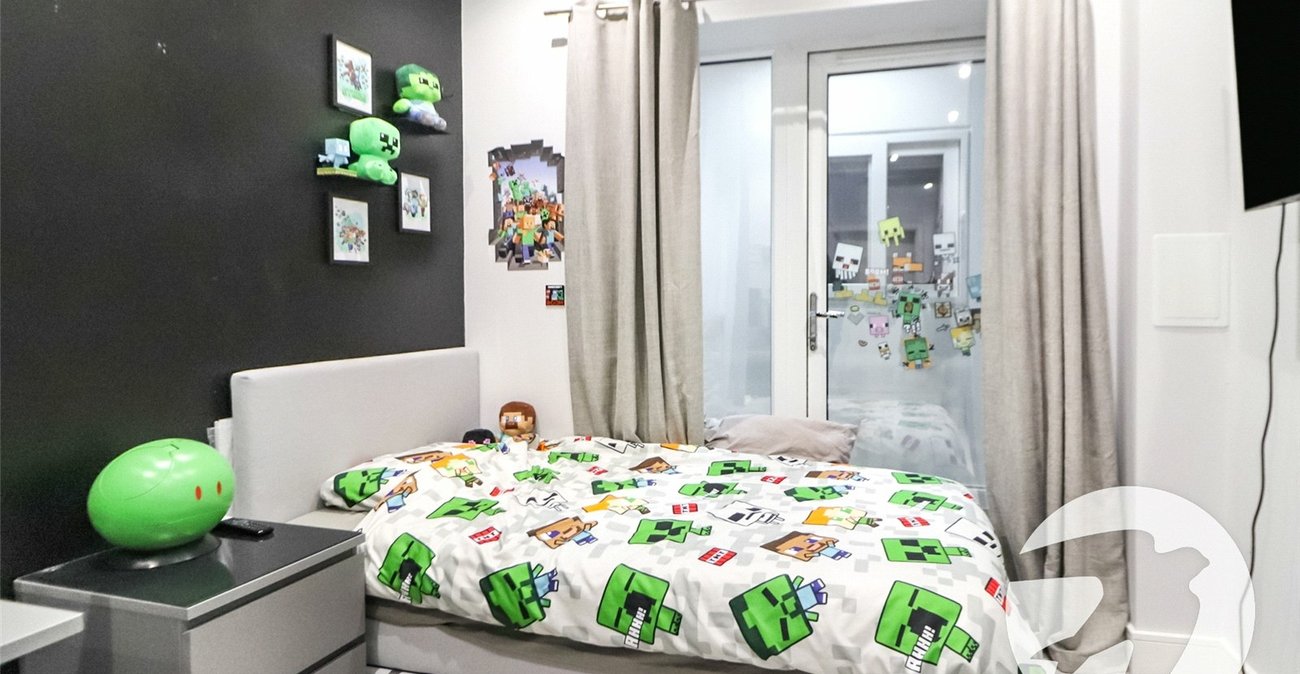 2 bedroom property for sale in The Quarry | Robinson Jackson