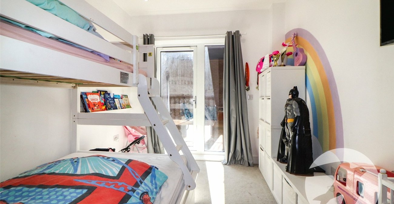 2 bedroom property for sale in Erith | Robinson Jackson