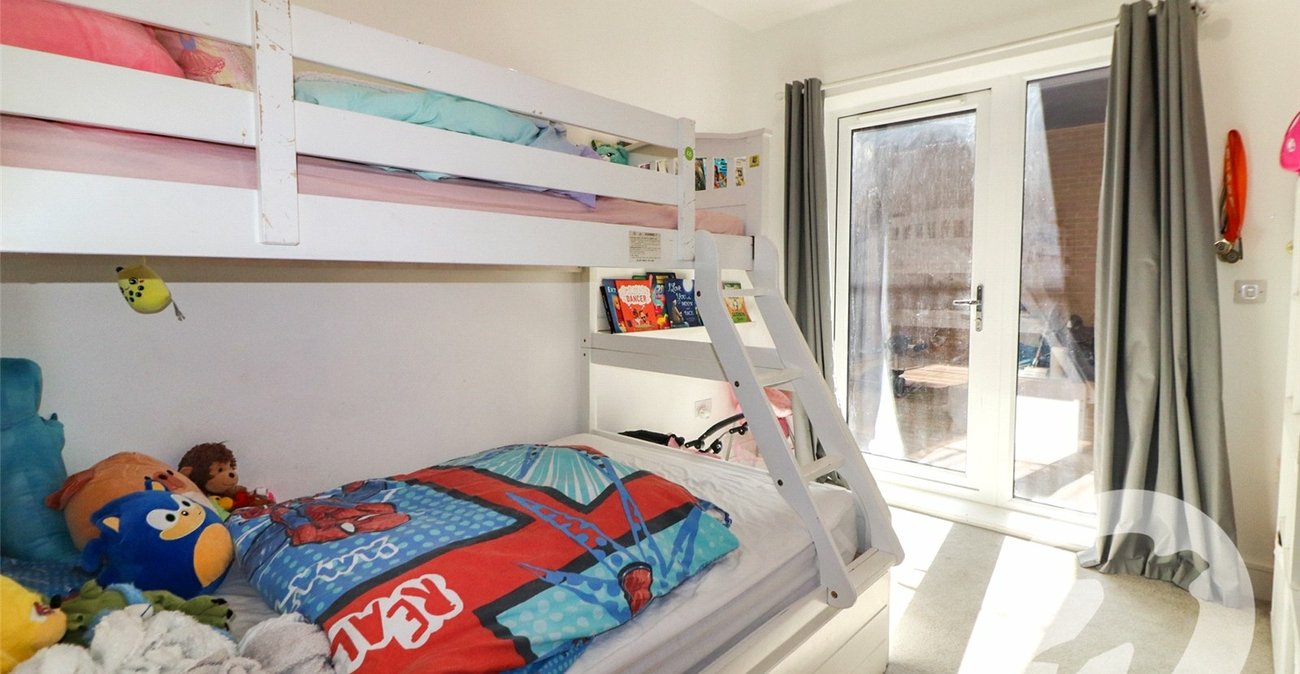 2 bedroom property for sale in Erith | Robinson Jackson