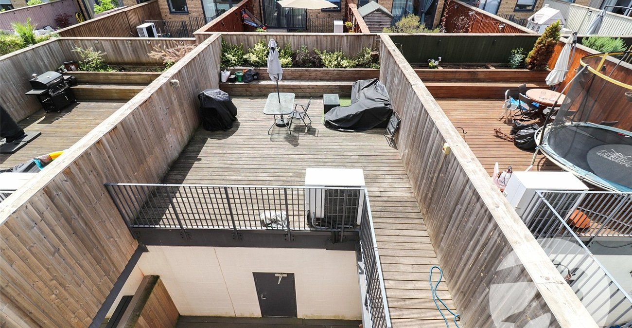 3 bedroom house for sale in Northumberland Heath | Robinson Jackson