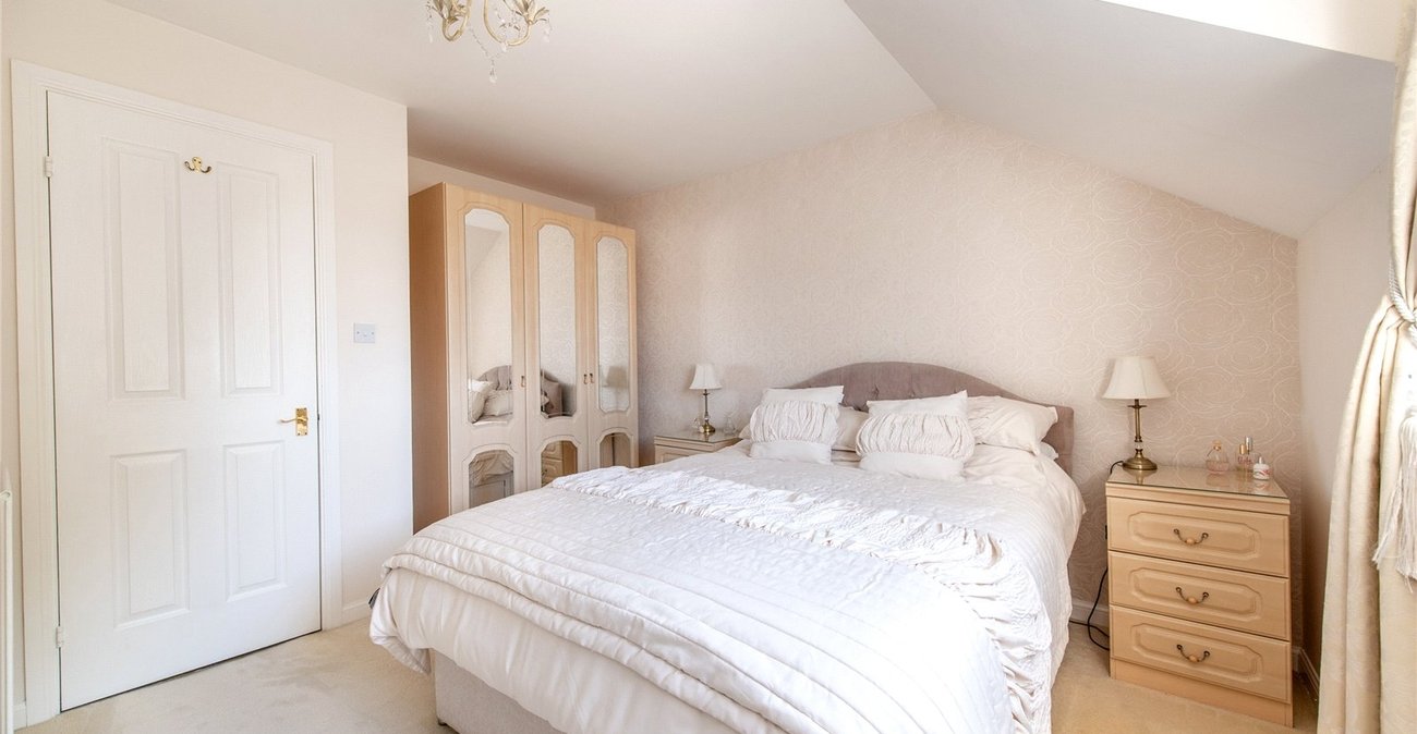 2 bedroom house for sale in Maidstone | Robinson Michael & Jackson
