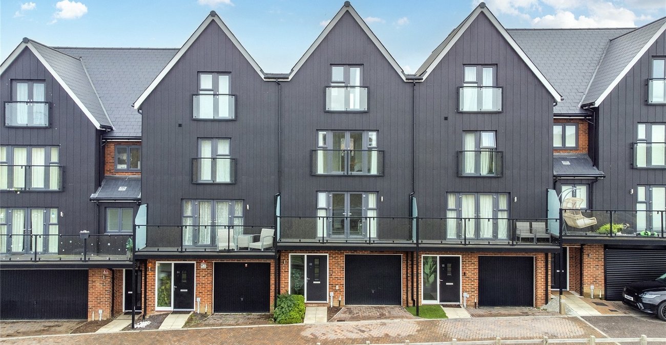 4 bedroom house for sale in Northfleet | Robinson Michael & Jackson