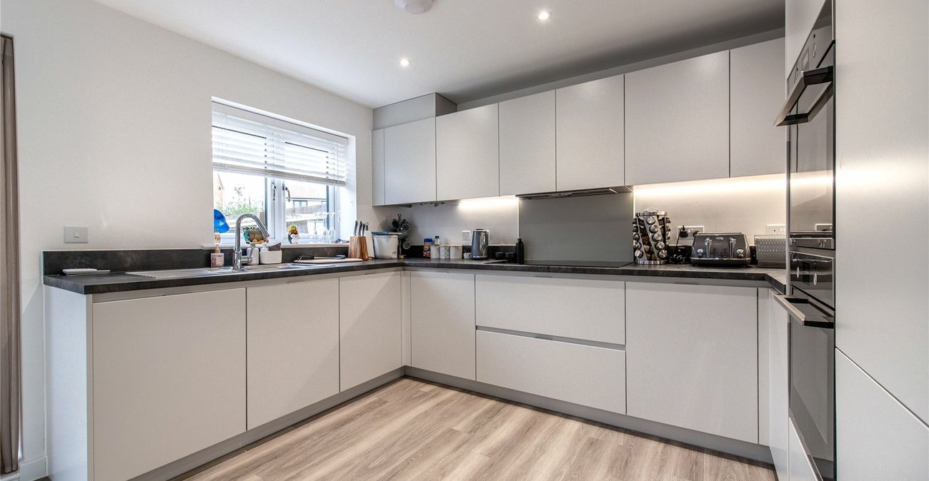 4 bedroom house for sale in Northfleet | Robinson Michael & Jackson