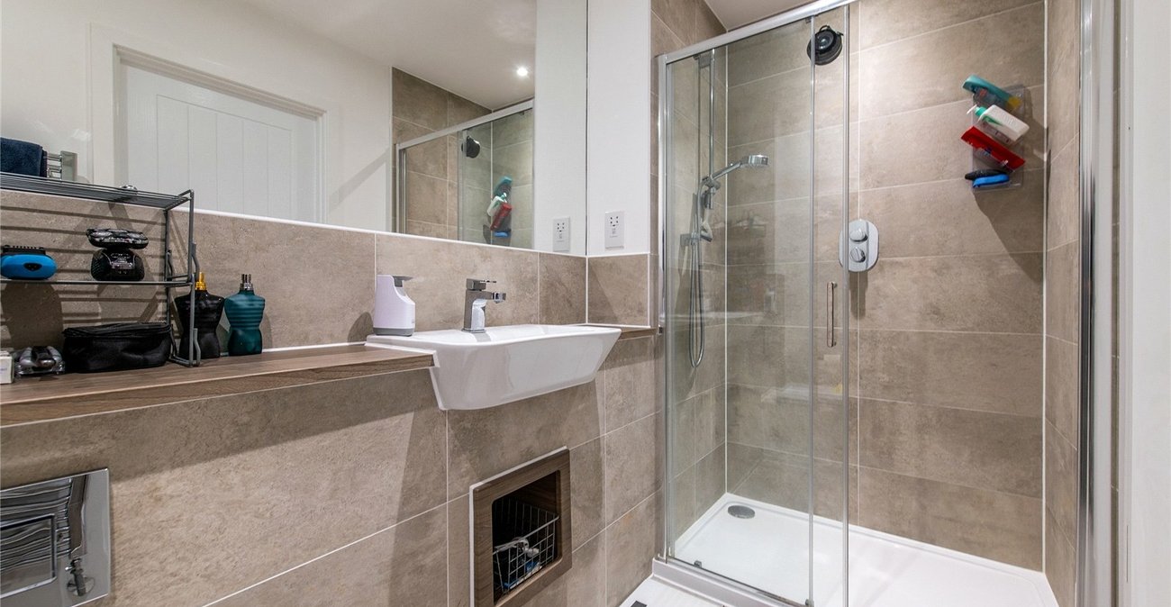 4 bedroom house for sale in Northfleet | Robinson Michael & Jackson