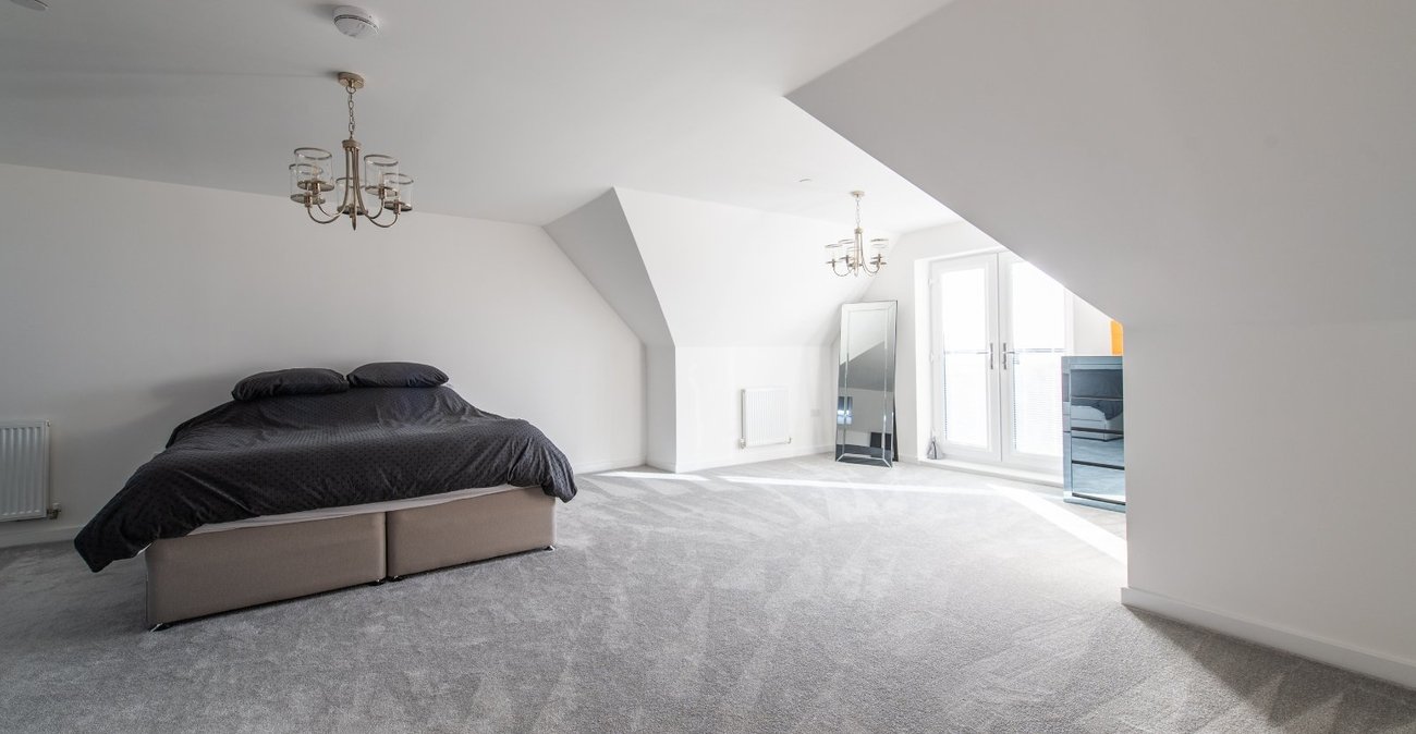 4 bedroom property for sale in Northfleet | Robinson Michael & Jackson