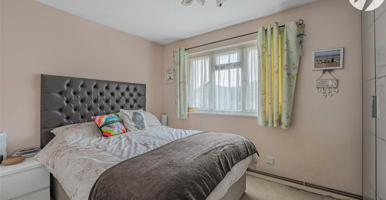 3 bedroom house for sale in Swanley | Robinson Jackson