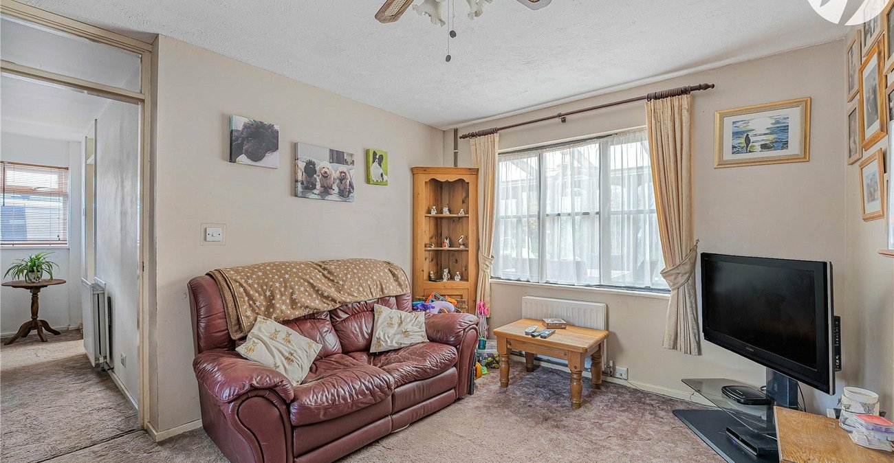 3 bedroom house for sale in Swanley | Robinson Jackson