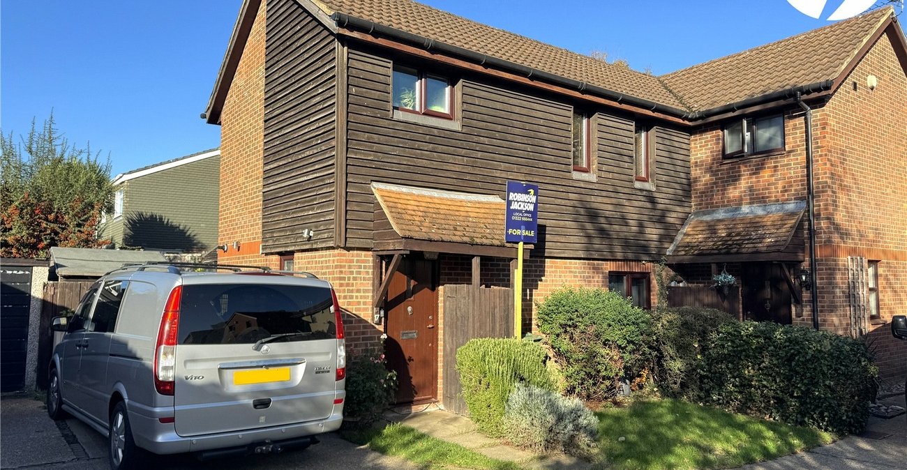 3 bedroom house for sale in Swanley | Robinson Jackson